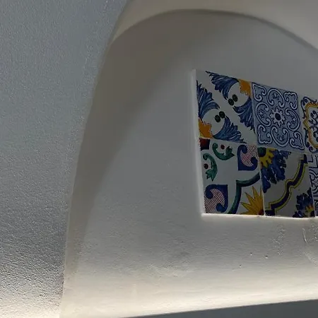 Apartment 21